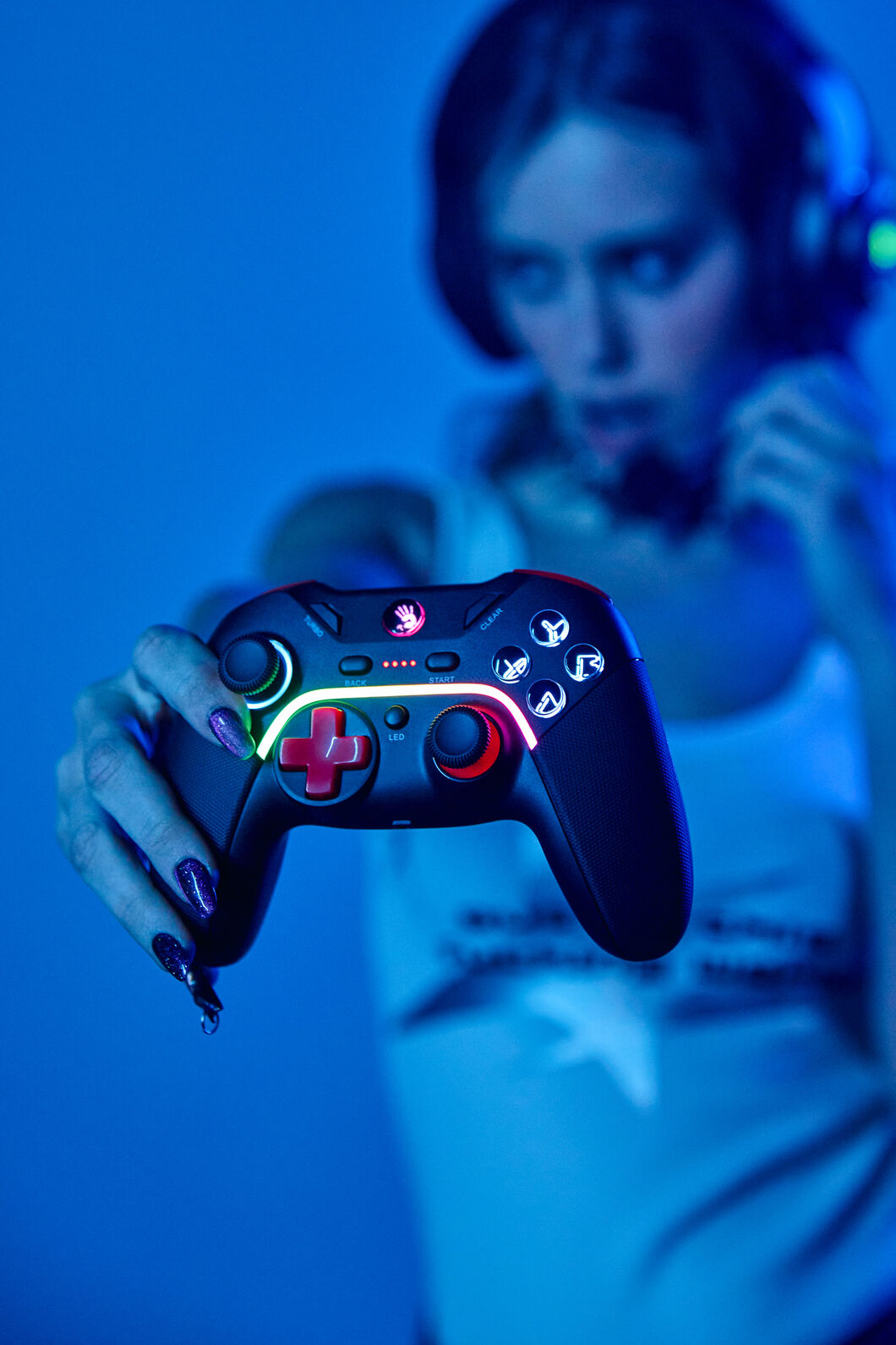 BLOODY - GPW70 Dual Mode W&W Gamepad - sports-black